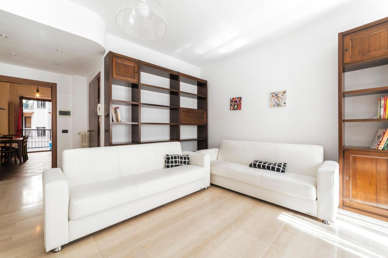 Cenisio M5 Lovely Apartment - With Balcony! Milano Eksteriør bilde