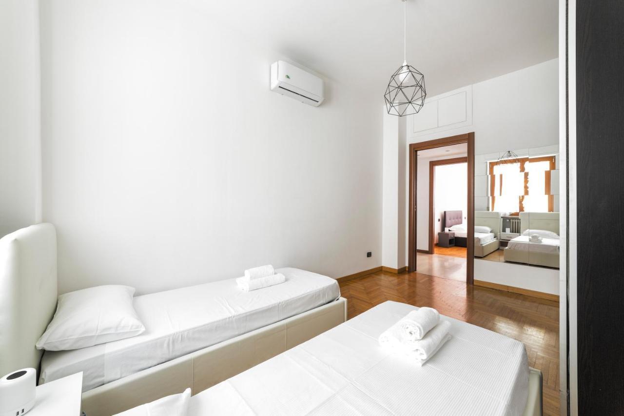 Cenisio M5 Lovely Apartment - With Balcony! Milano Eksteriør bilde