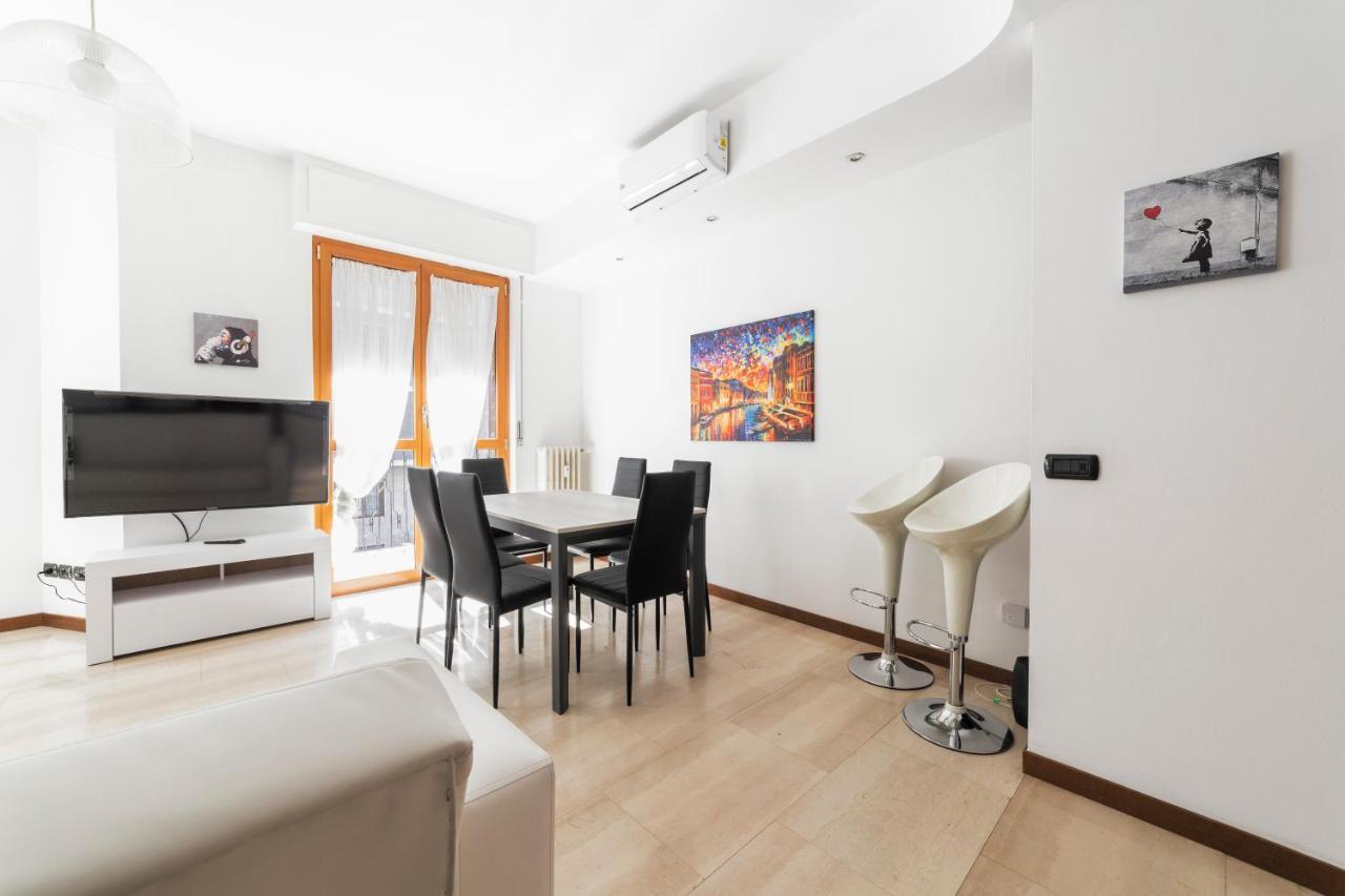 Cenisio M5 Lovely Apartment - With Balcony! Milano Eksteriør bilde